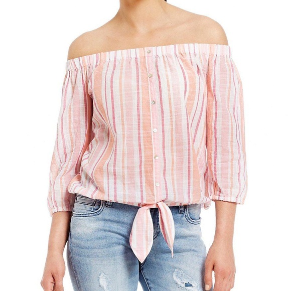 Kut from the Kloth Tops - *SALE Kut from the Kloth NWT off-the-shoulder